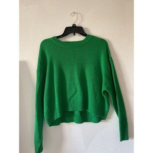 H&M Women’s Green Sweater Size Medium
